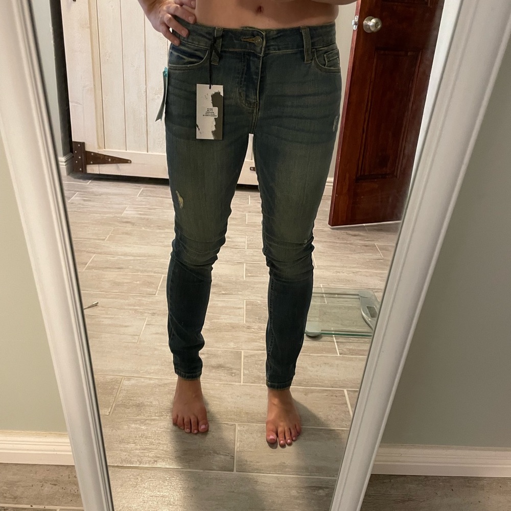Studio Blue Peyton Distressed skinny jeans